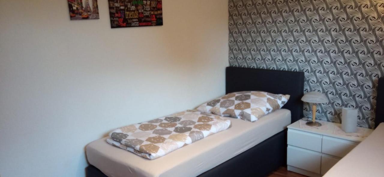 Ferienwohnung In Isenbuettel Экстерьер фото